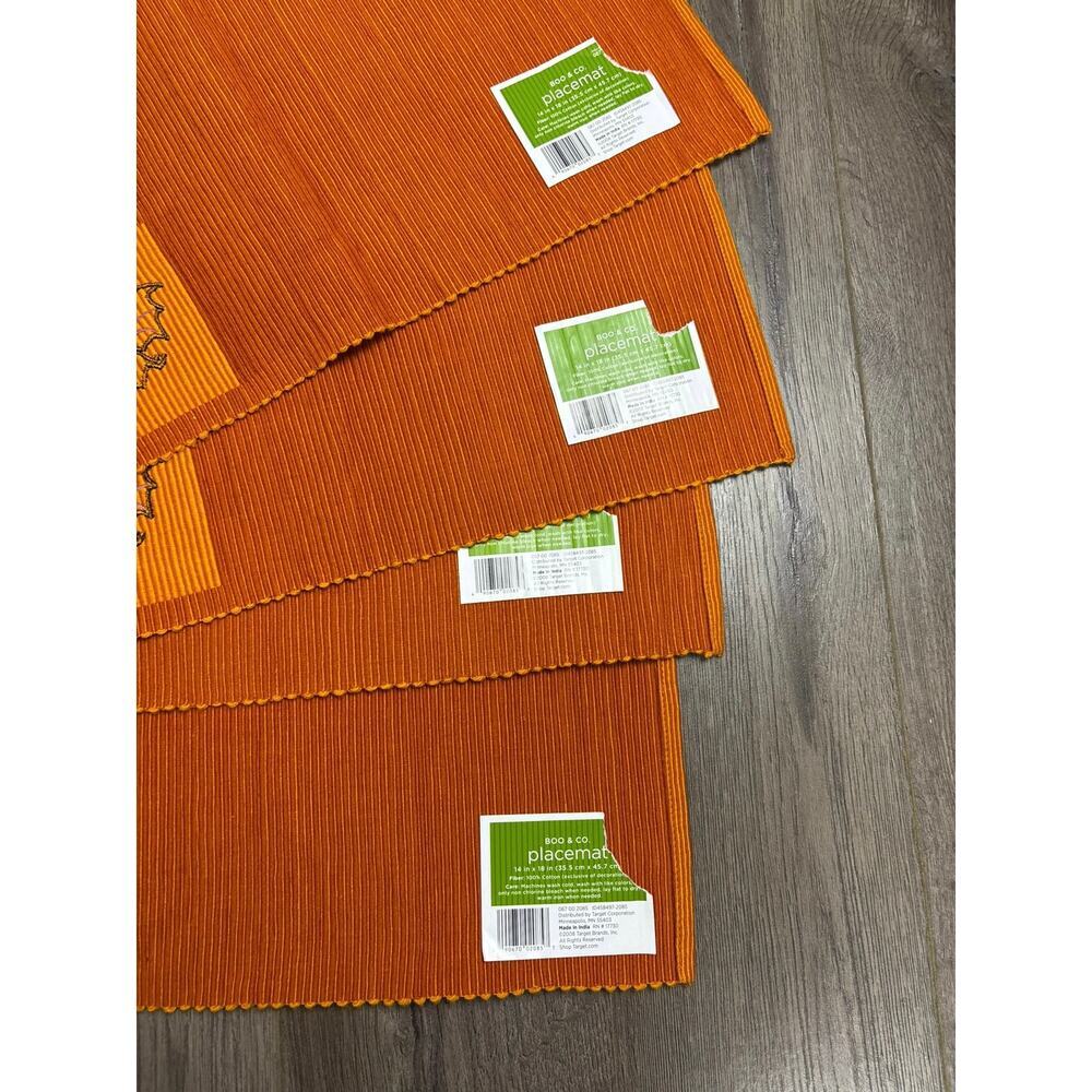 Halloween Placemats Set of 4 Ghost Pumpkin Bat Orange Vintage Target 2008 NWT - Picture 5 of 7
